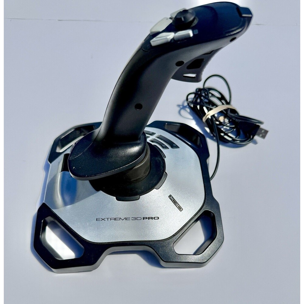 Logitech X30 Extreme 3D Pro Flight Control Joystick Tested - Picture 7 of 9